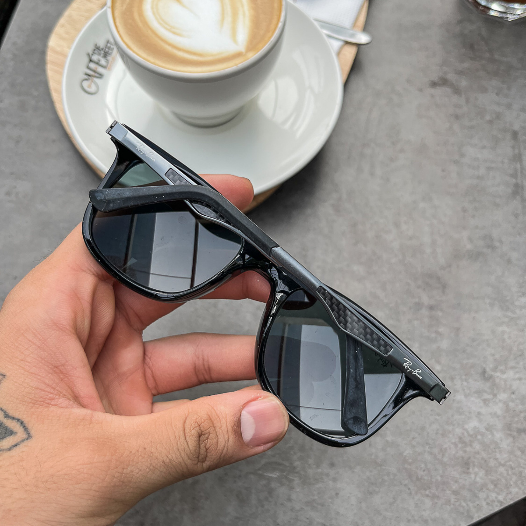 Ray-Ban RB4640 Dark Grey Gradient Sunglasses MADE IN ITALY | Gradient  sunglasses, Ray bans, Square sunglasses